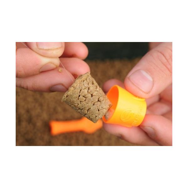 Конуси за пелети + игла GURU PELLET CONES